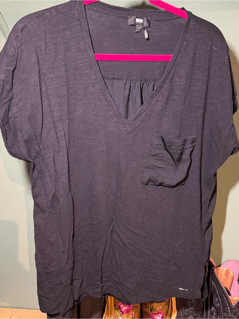 DKNY Black V-Neck Pocket Women's Top large